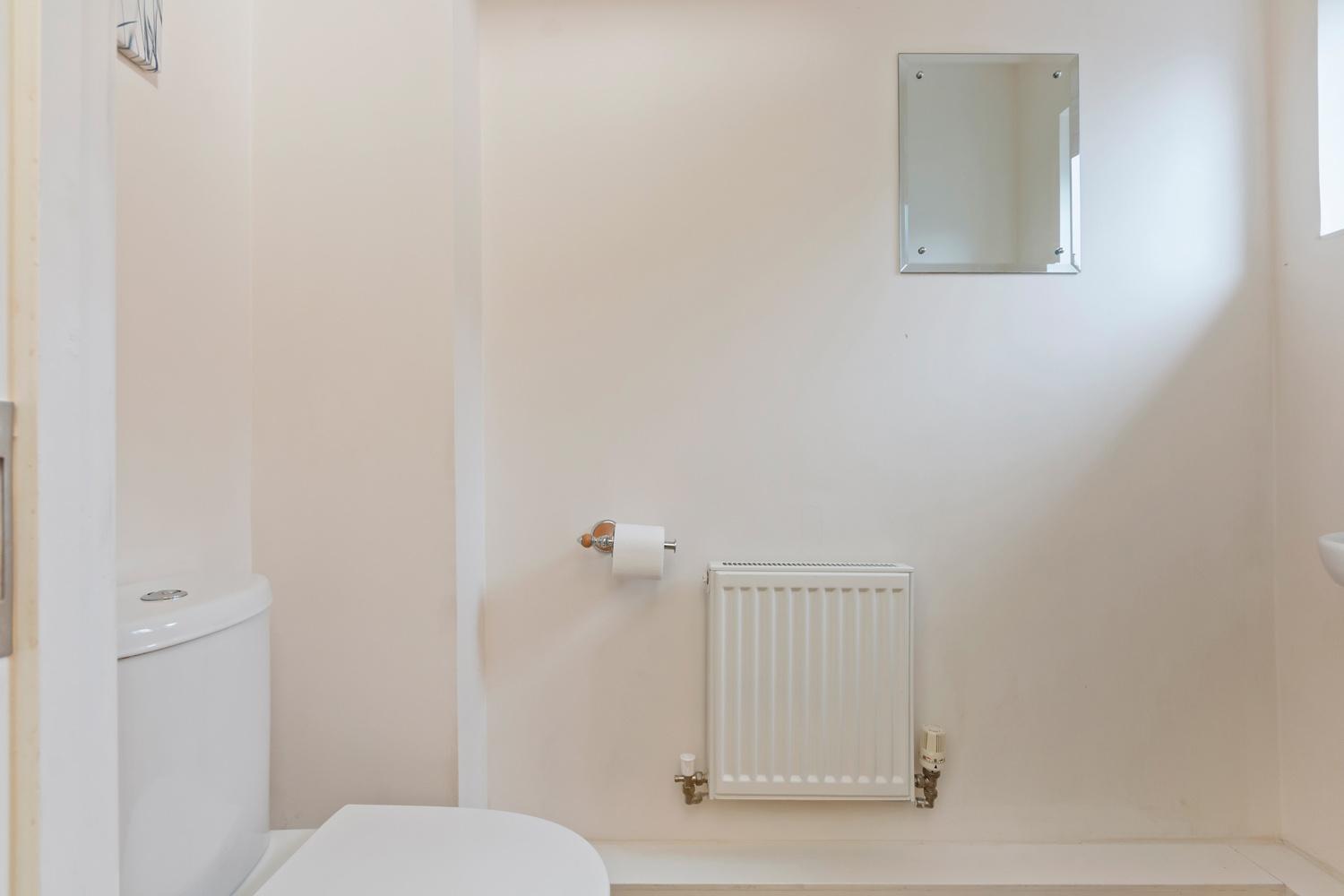 Sleeps9 Parking&garage 17 Mins To Gatwick, 30 To London Holiday home *