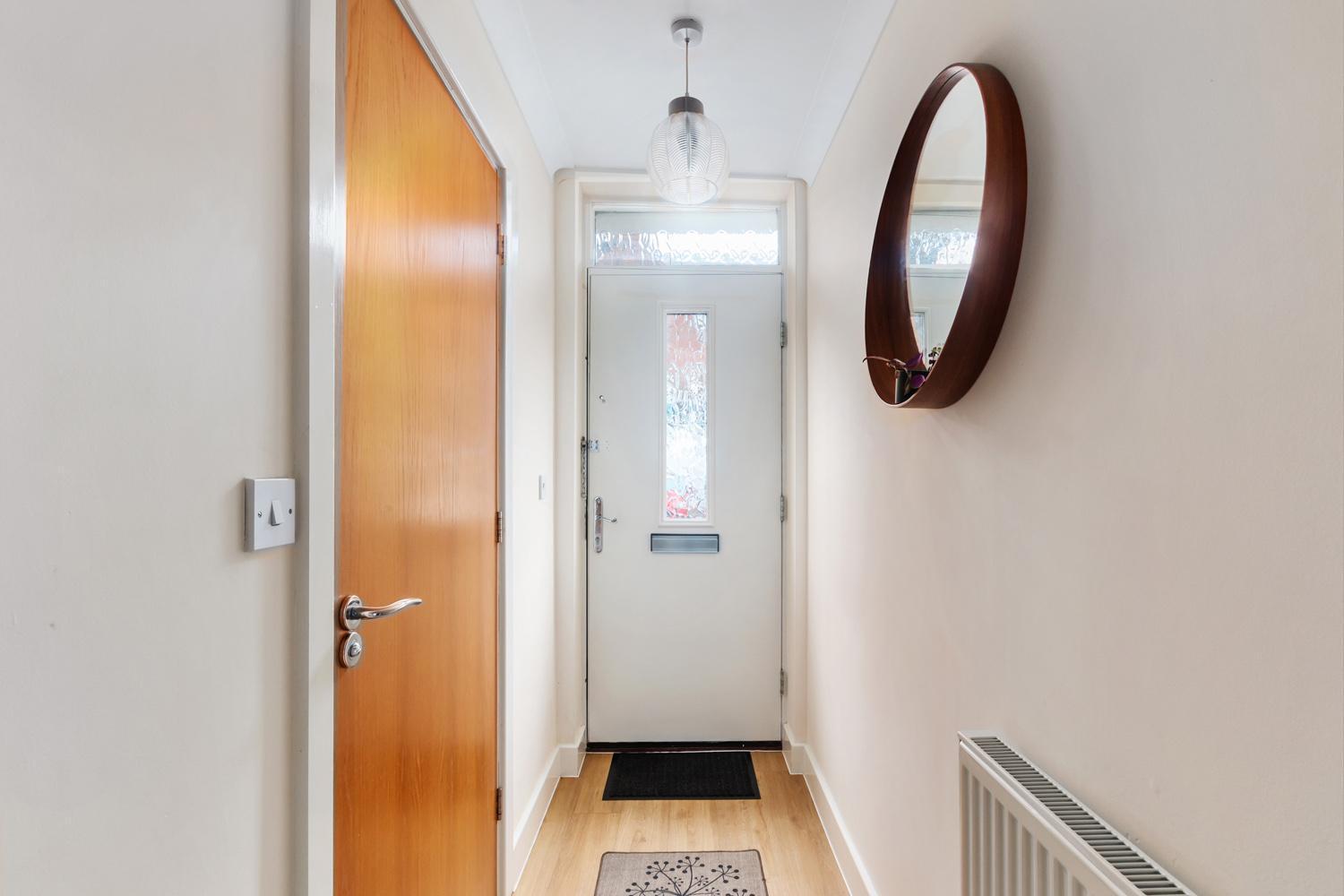 Sleeps9 Parking&garage 17 Mins To Gatwick, 30 To London Merstham