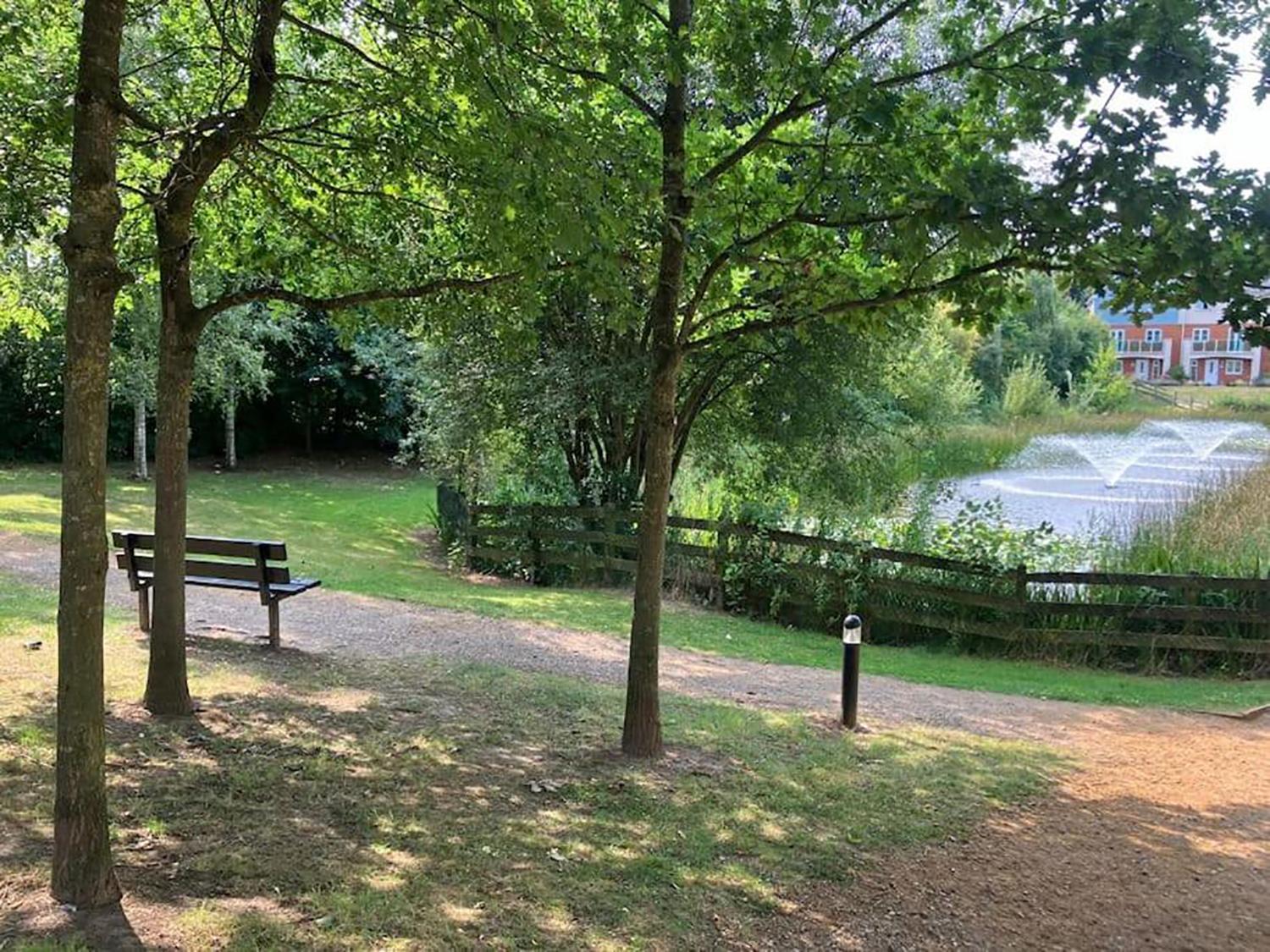 Sleeps9 Parking&garage 17 Mins To Gatwick, 30 To London Merstham